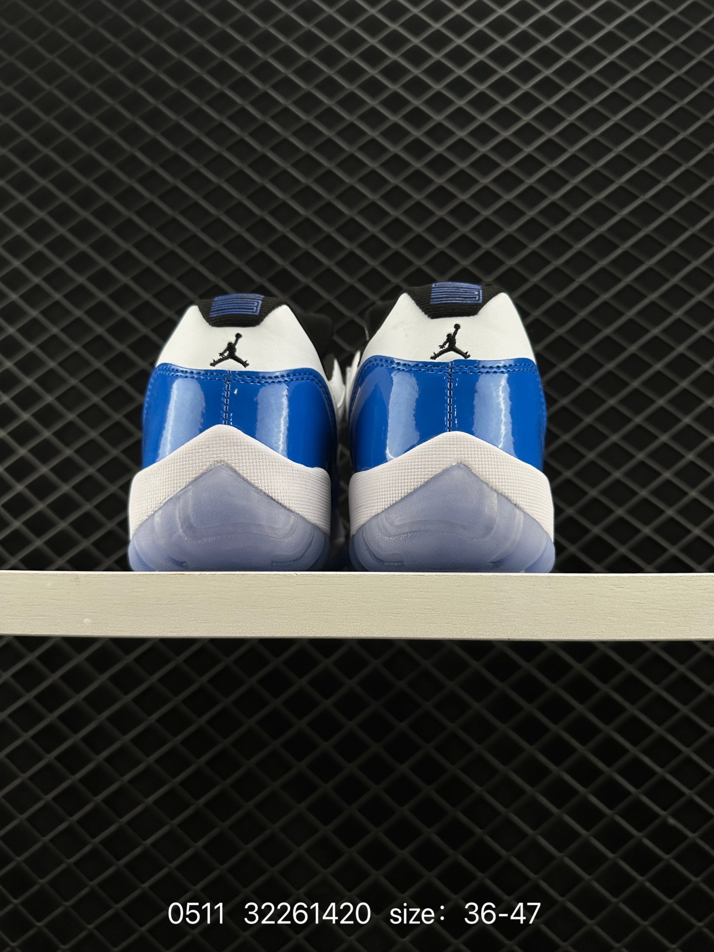 Nike Air Jordan 11 Retro